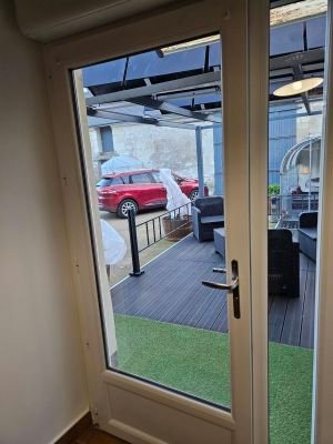 Double vitrage à faible émissivité posé lors d’une intervention